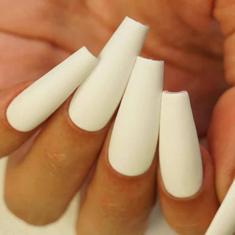 Smalto semipermanente French White 15ml